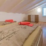 Appartement Tomica *