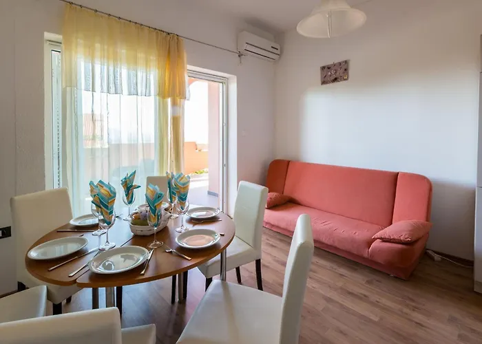 Apartman Tomica