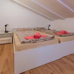 Tomica Apartman *