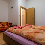 Apartman Tomica