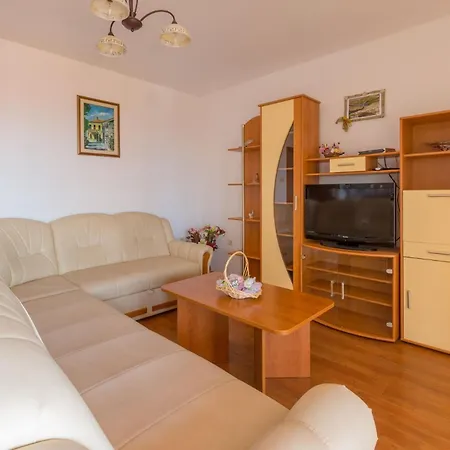 Tomica Apartment Novi Vinodolski