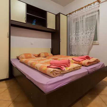 Appartement Tomica *