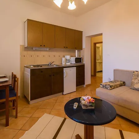 Tomica Apartment Novi Vinodolski